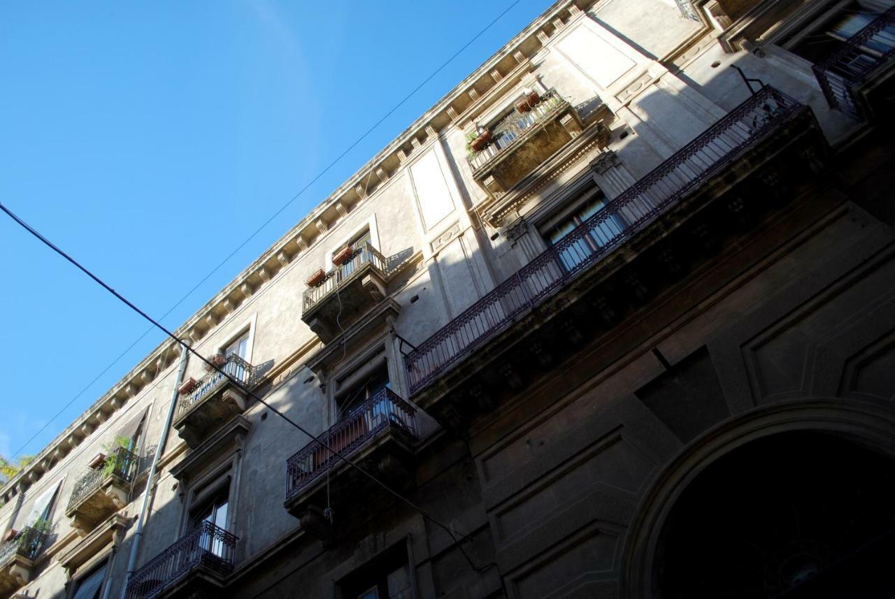 Casa Verdi - House Of Travelers Κατάνια Εξωτερικό φωτογραφία