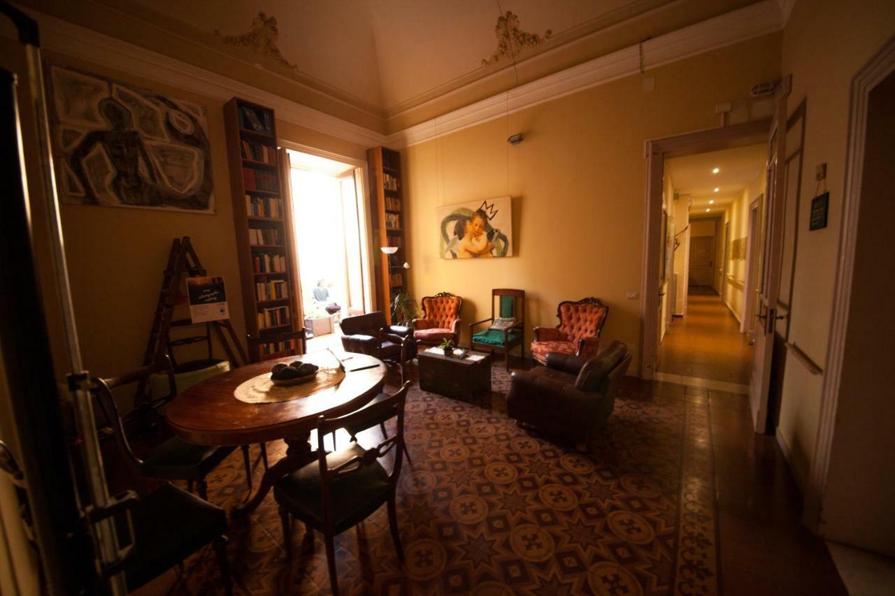 Casa Verdi - House Of Travelers Κατάνια Εξωτερικό φωτογραφία